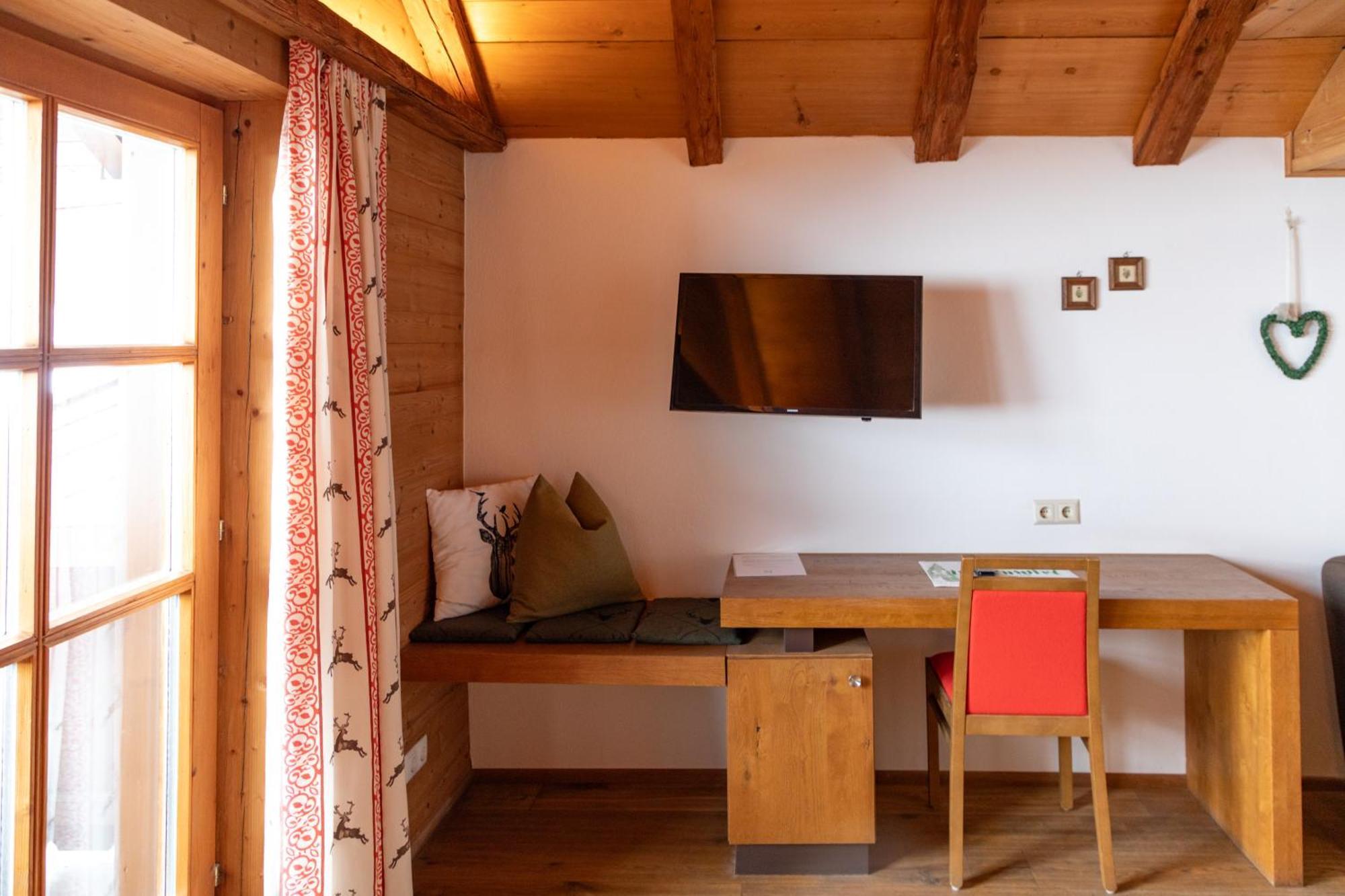 Appartements Kirchenwirt Kirchberg in Tirol Esterno foto