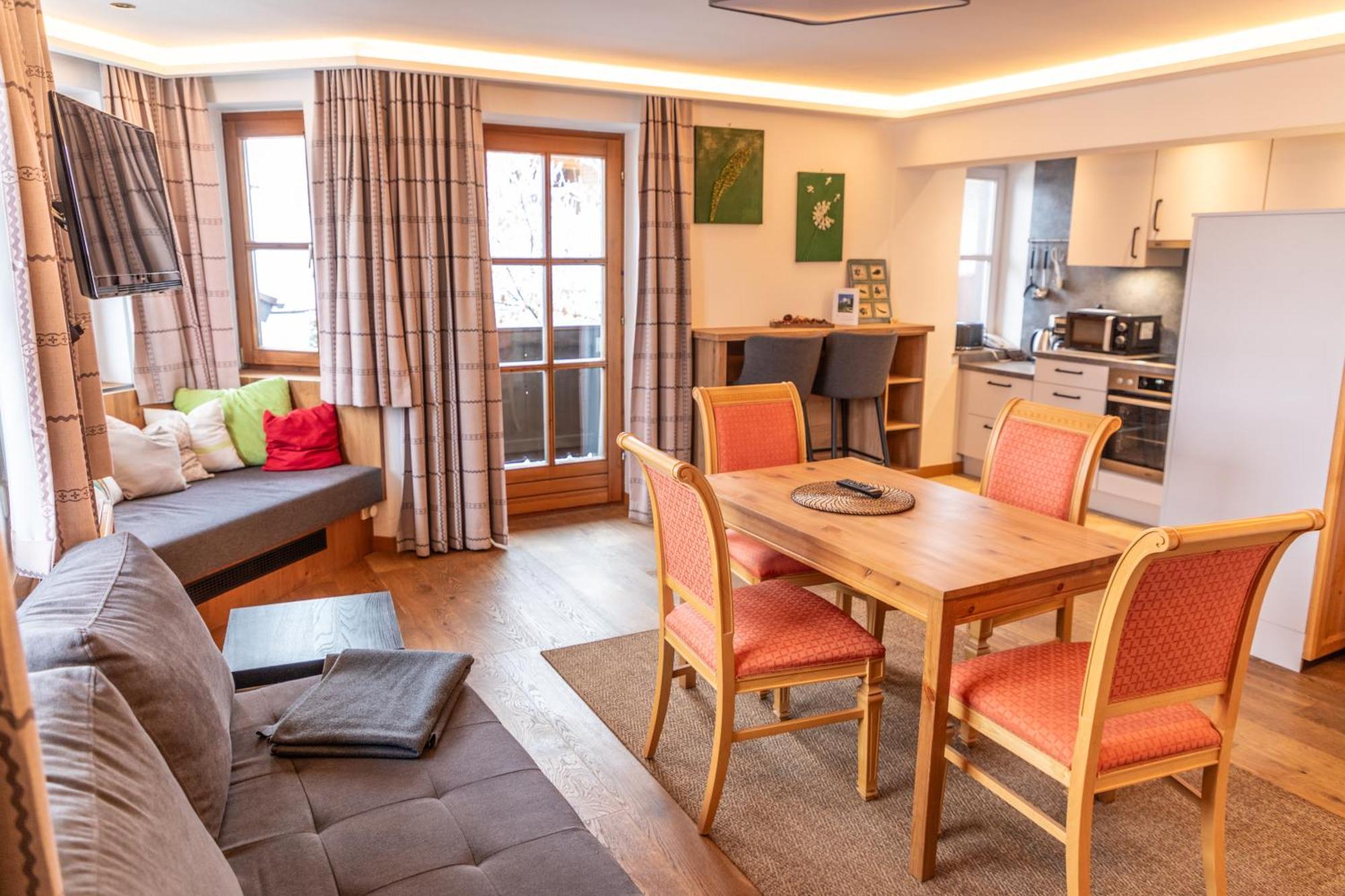 Appartements Kirchenwirt Kirchberg in Tirol Esterno foto